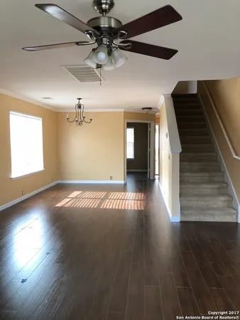 $2,400 | 3702 Sumantra Cliff, San Antonio, TX 78261