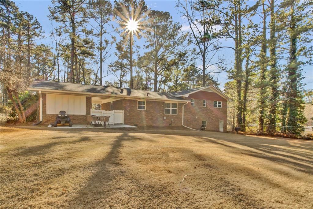 3155 Hogan Road Southwest Atlanta, GA 30331 - Photo 5 of 29