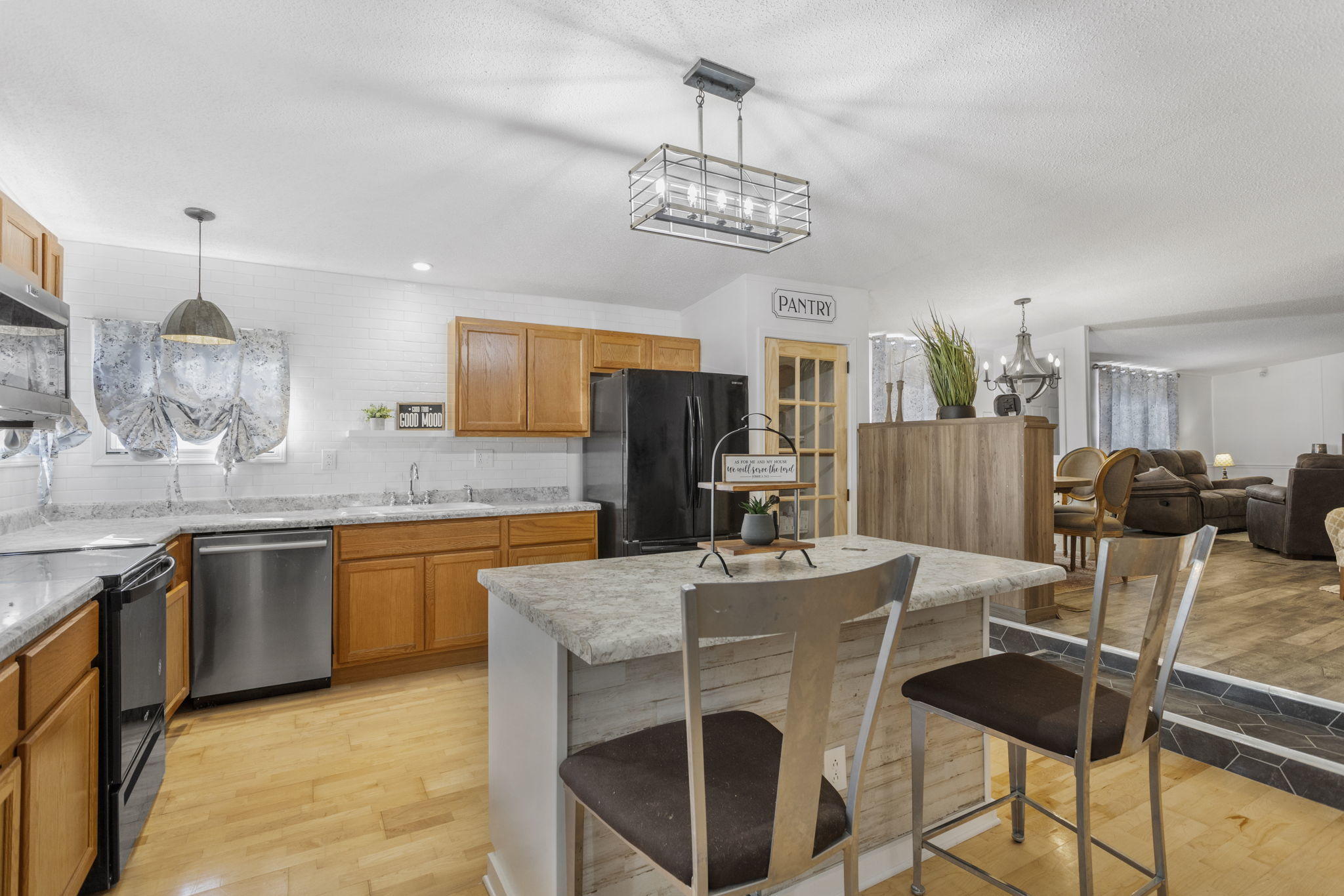 257 Berry Ridge Road Jonesborough, TN 37659 - Photo 16 of 28 Kitchen