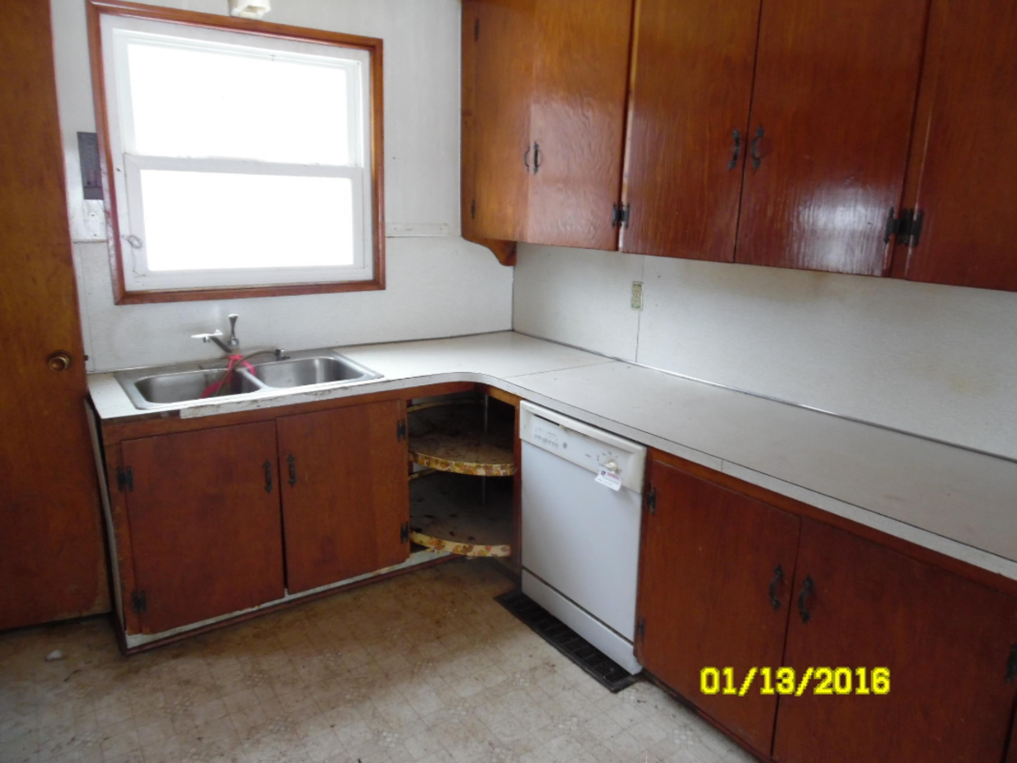 11664 Alling Road Plainwell, MI 49080 - Photo 5 of 10 SAM_3265