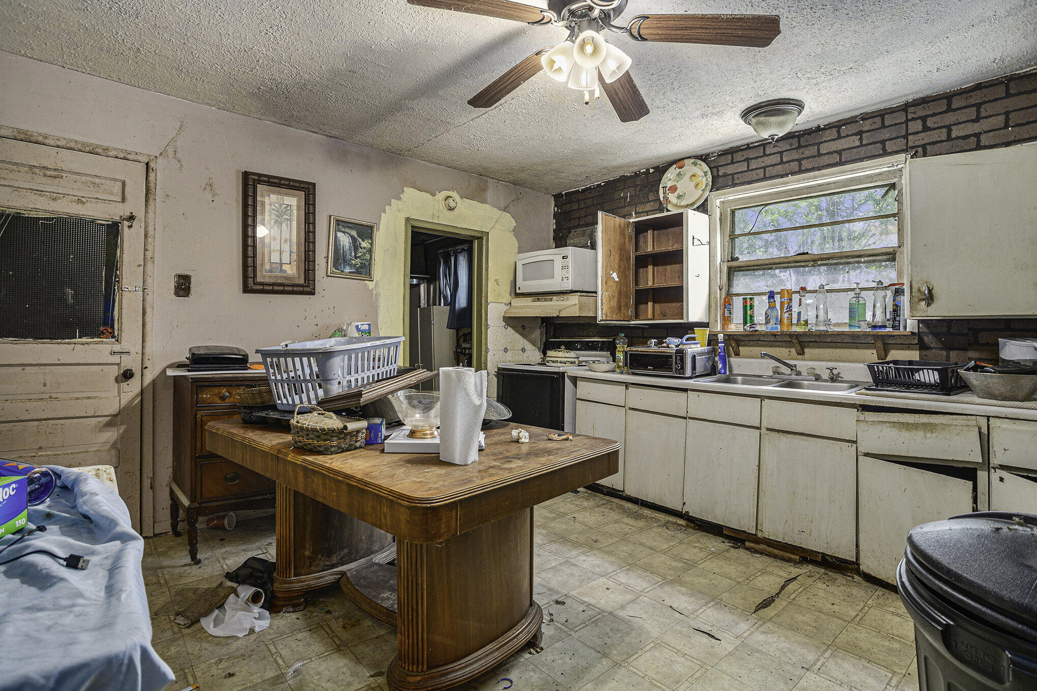 3591 Watson Road Sodus, MI 49126 - Photo 9 of 28 3591_9_Kitchen