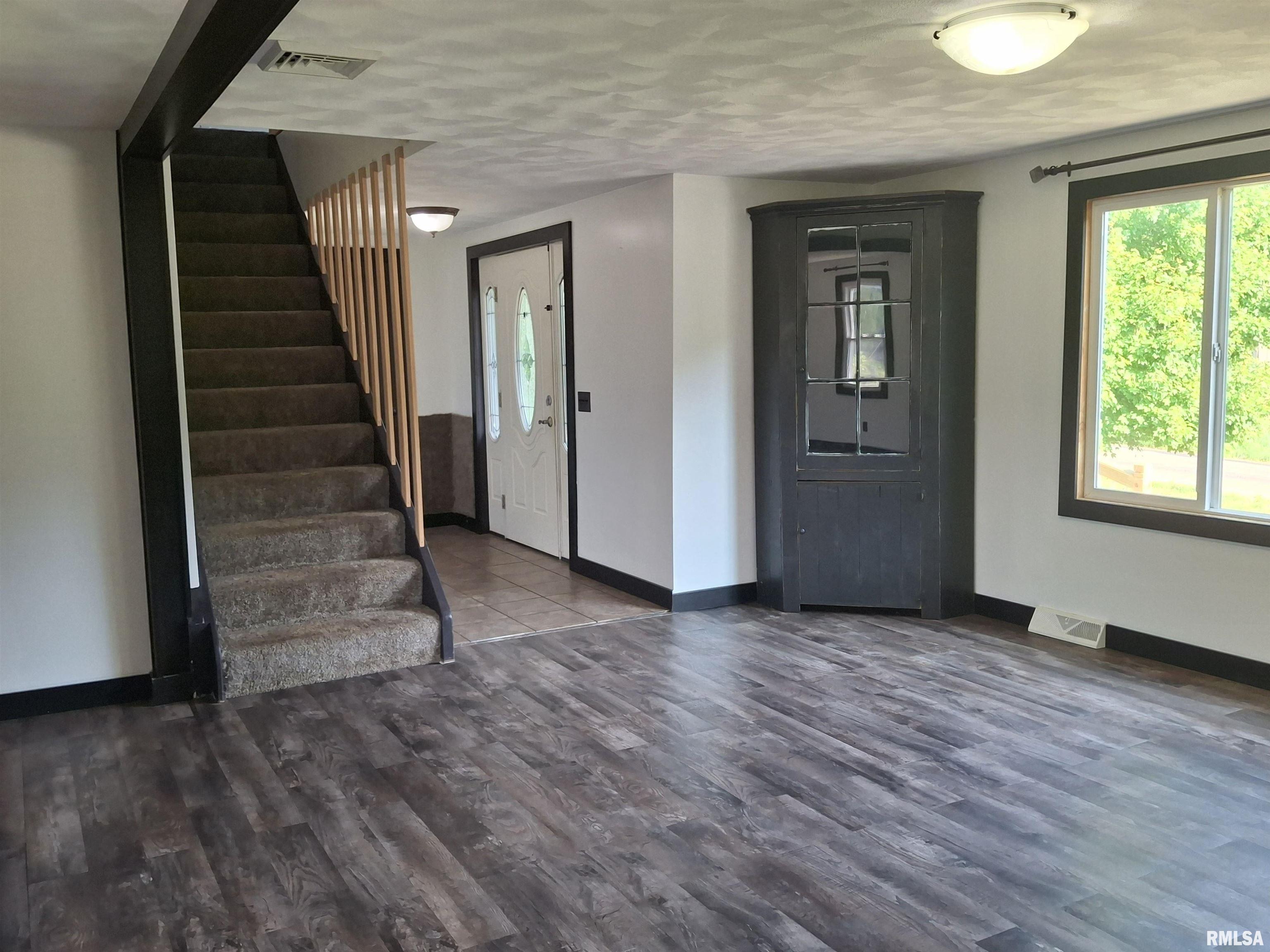 16221 West Sommerfield Road Trivoli, IL 61569 - Photo 13 of 78 Gallery Image 13