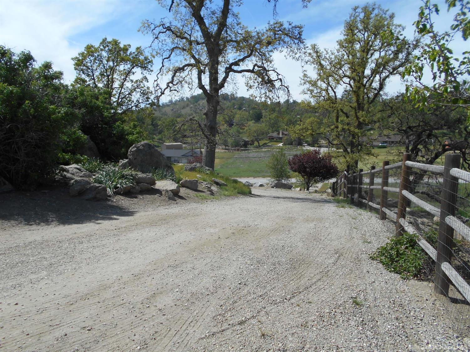 29700 North Lower Valley Road Tehachapi, CA 93561 - Photo 79 of 83 Gallery Image 79