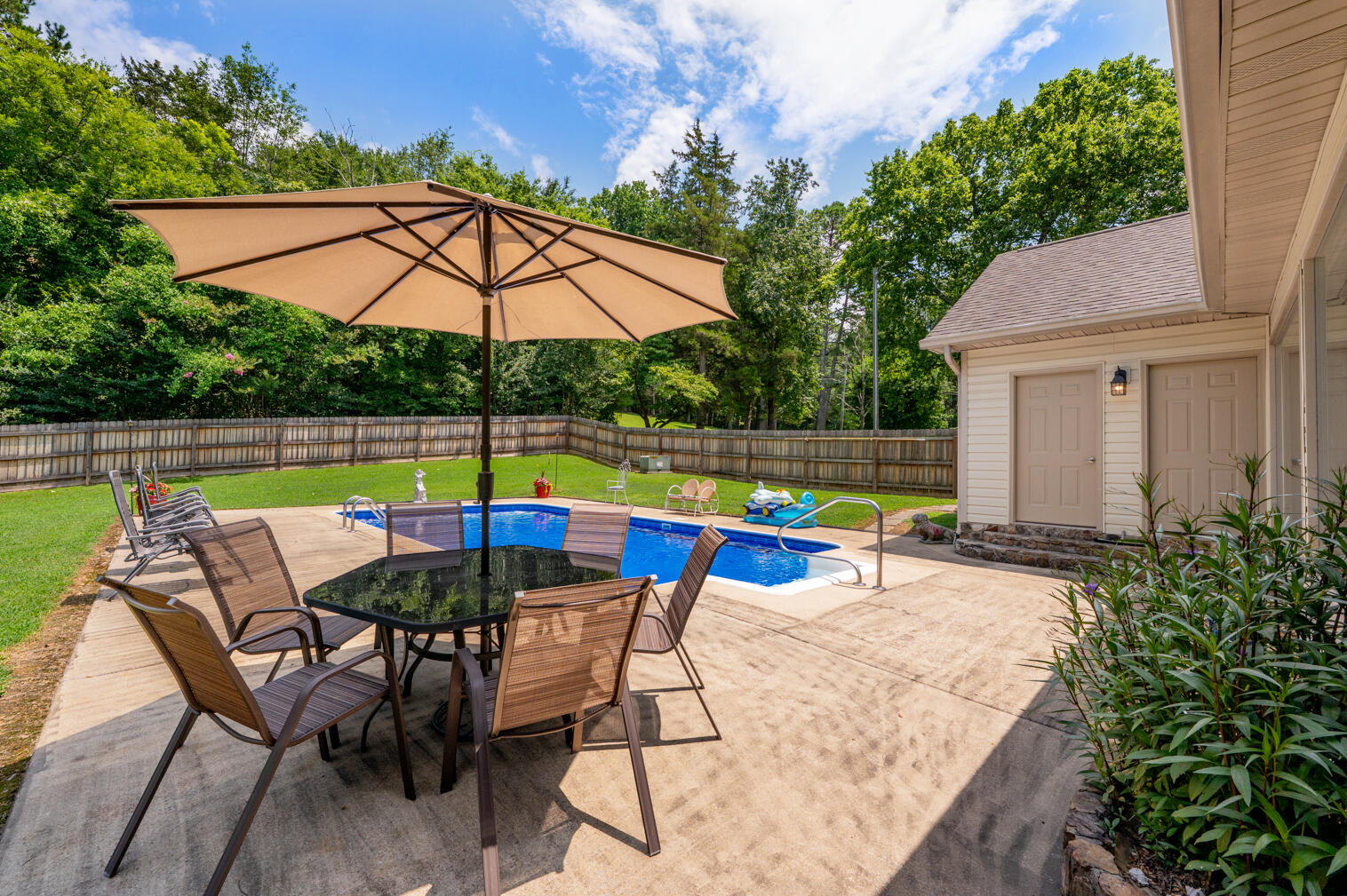 235 North Three Notch Ringgold, GA 30736 - Photo 8 of 46 _DSC5563