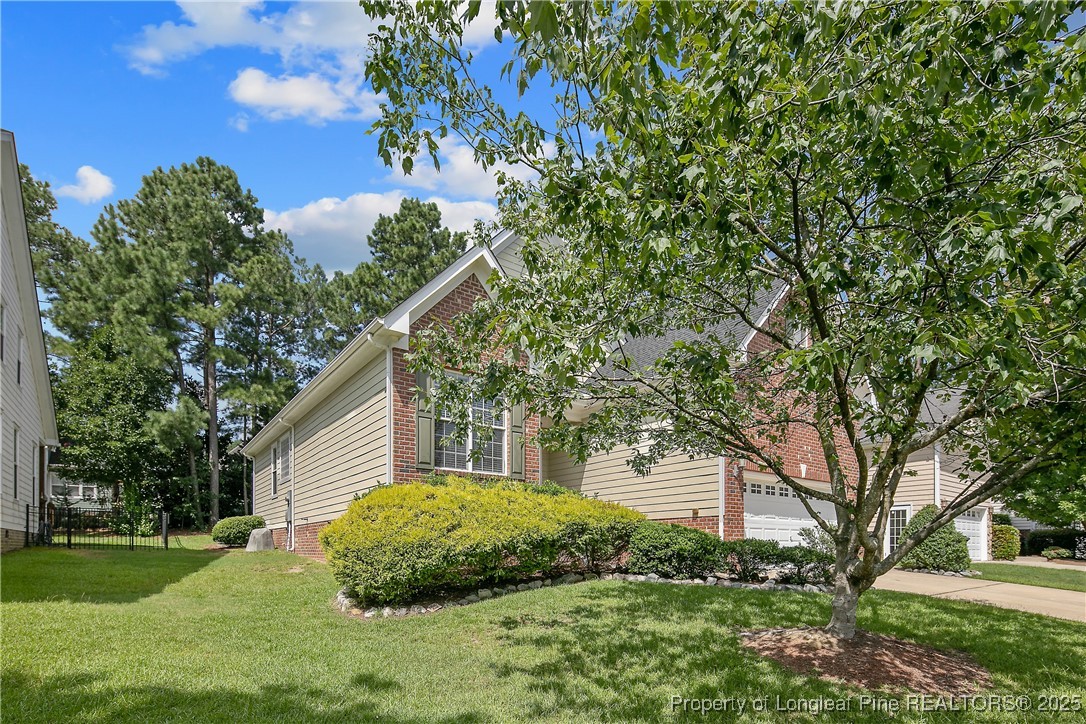 177 Lamplighter Way Spring Lake, NC 28390 - Photo 3 of 50