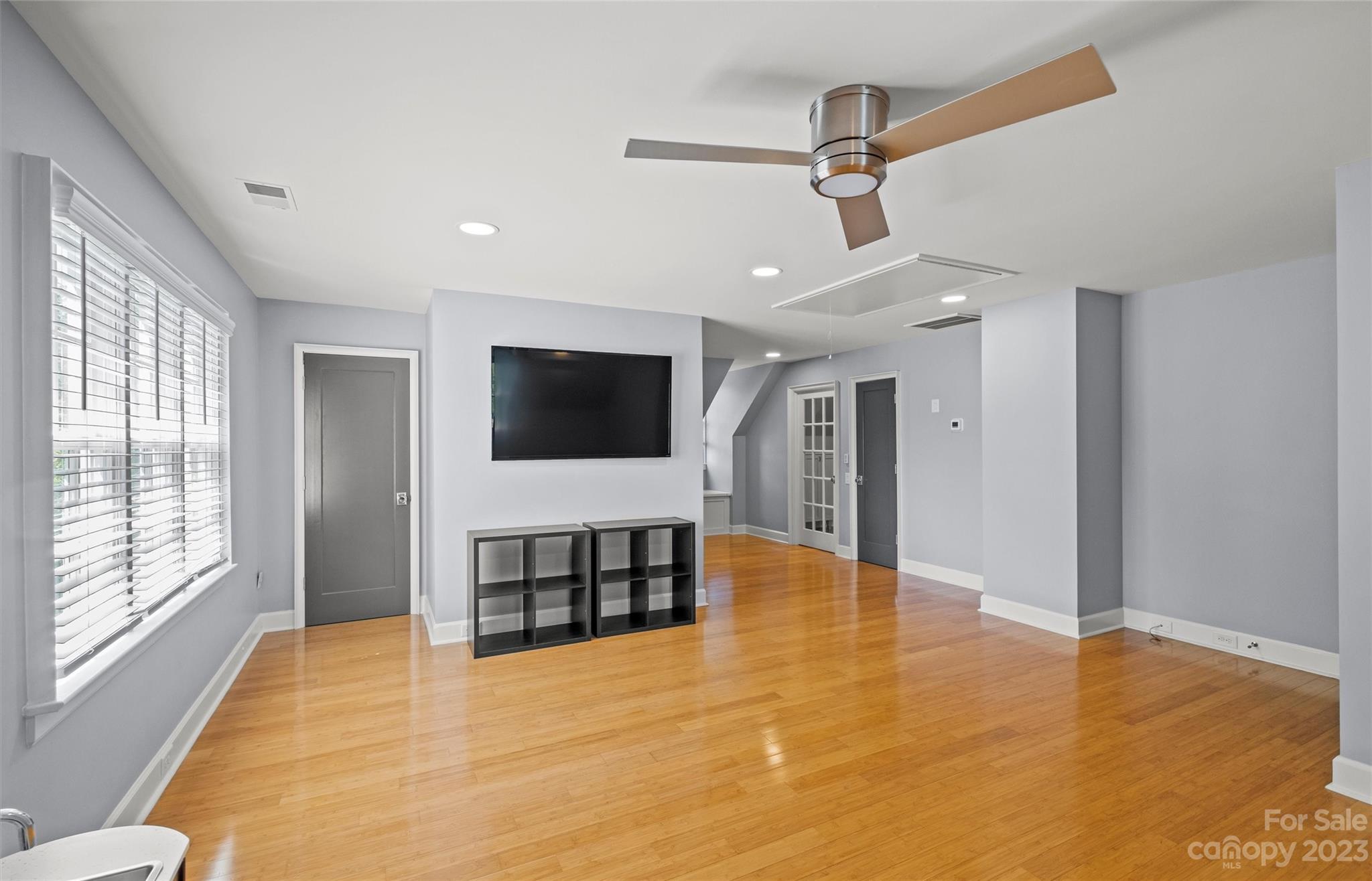 811 Colville Road Charlotte, NC 28207 - Photo 31 of 43 Gallery Image 31