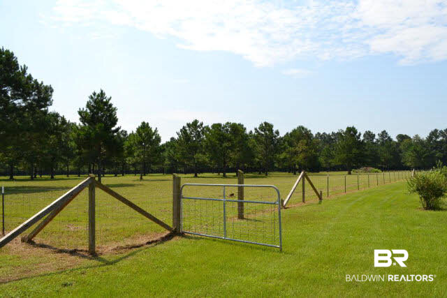 27608 County Road 65 Loxley, AL 36551 - Photo 29 of 32 Facing Northeast