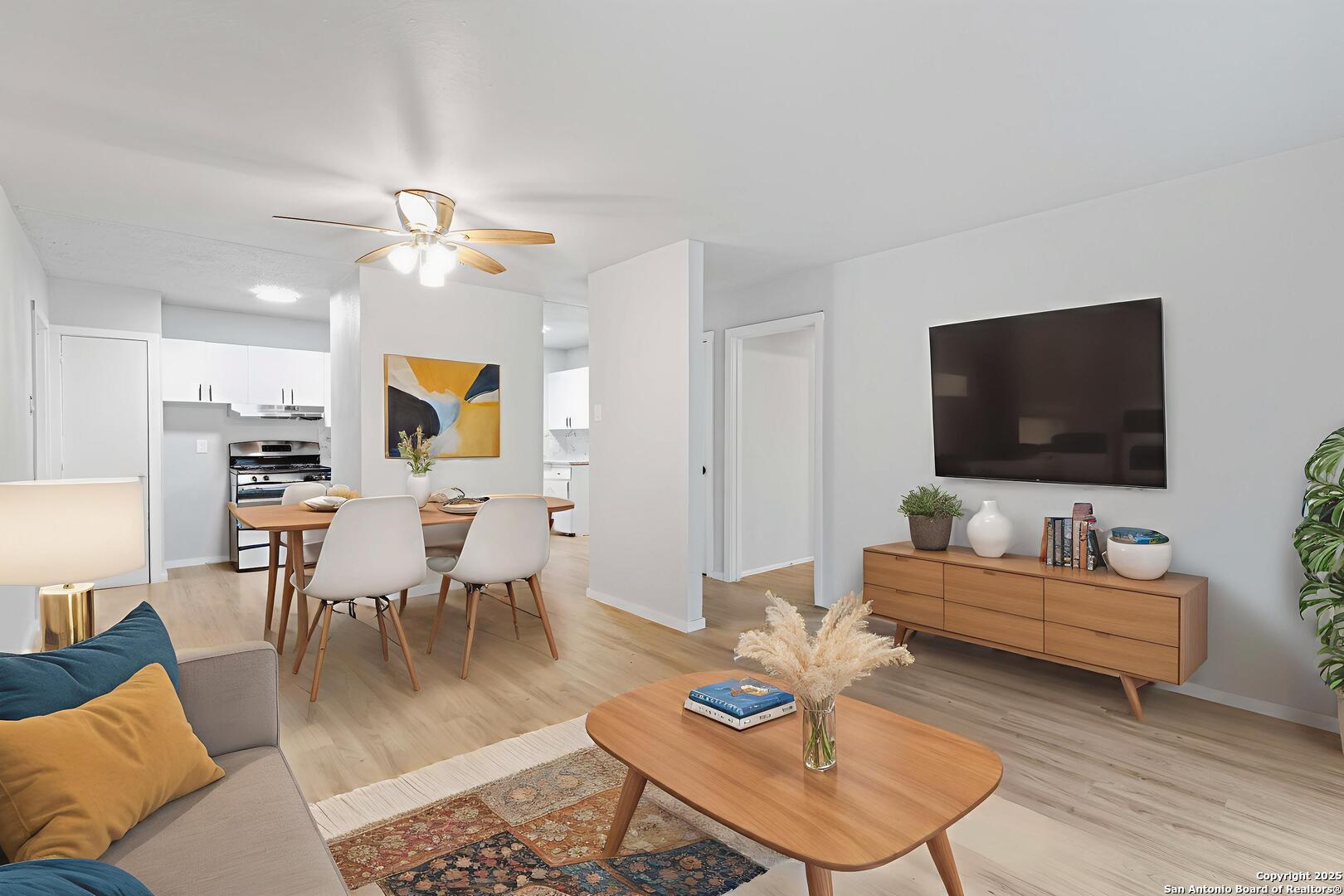 915 Dodic San Antonio, TX 78221 - Photo 3 of 22