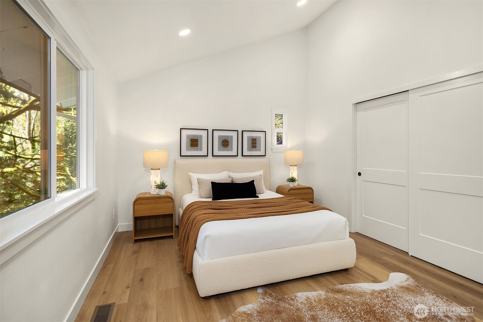 8820 194th Street Southwest Edmonds, WA 98026 - Photo 19 of 40