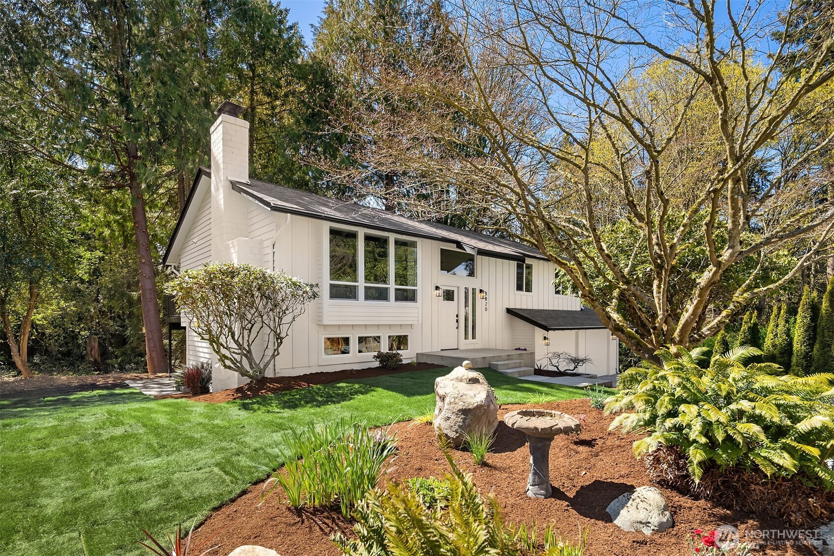 8820 194th Street Southwest Edmonds, WA 98026 - Photo 3 of 40