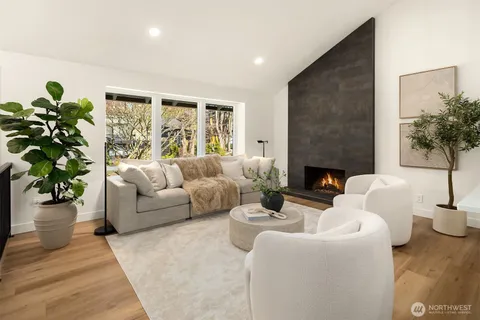 $1,399,000 | 8820 194th Street Southwest, Edmonds, WA 98026