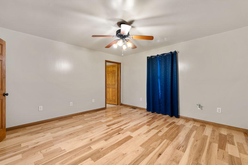 1261 Clark Road Irvine, KY 40336 - Photo 43 of 88 IMG_1758