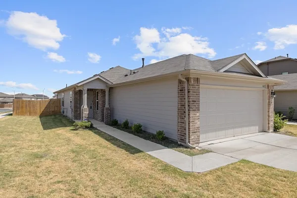 $2,295 | 14013 Heywood Drive, Pflugerville, TX 78660