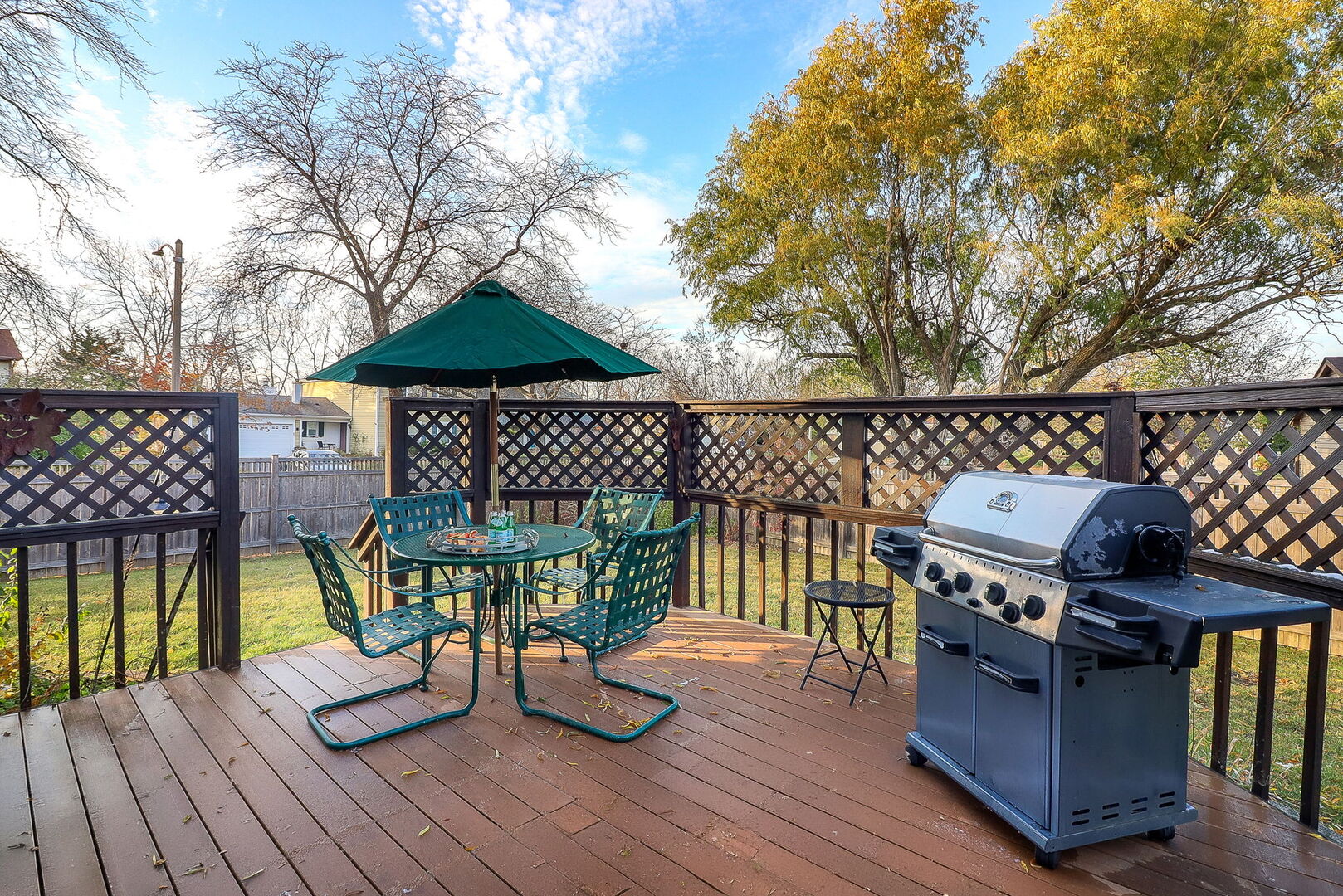 4493 Capstan Drive Hoffman Estates, IL 60192 - Photo 24 of 26 a view of a chairs and table on the wooden floor