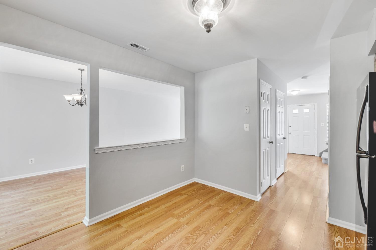3003 Stonehedge Road Edison, NJ 08820 - Photo 8 of 17 Gallery Image 8