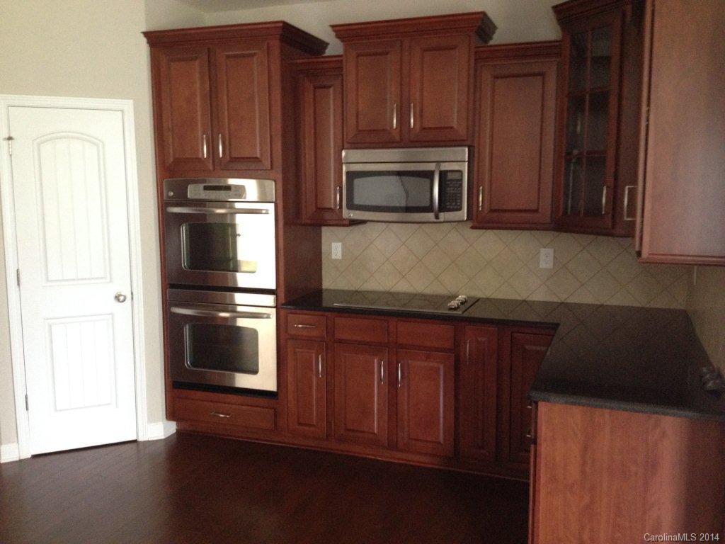 4231 Bright Road Charlotte, NC 28214 - Photo 5 of 12 Gallery Image 5