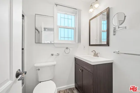 $1,499,000 | 619 North Hollywood Way, Burbank, CA 91505