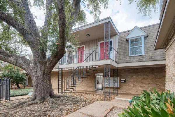 $1,300 | 2601 Marilee Lane, Unit 3, Houston, TX 77057