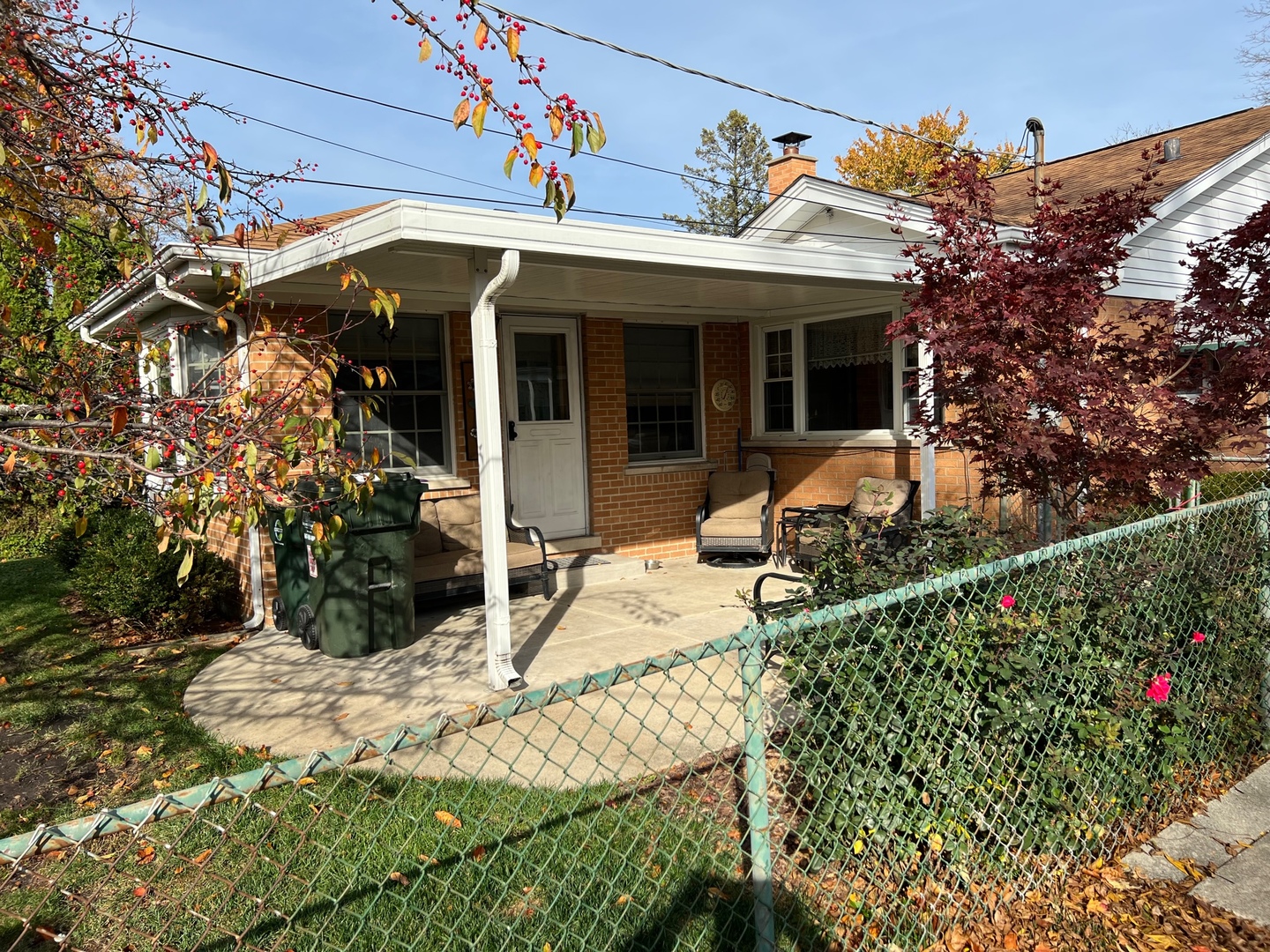 408 North Aldine Avenue Park Ridge, IL 60068 - Photo 12 of 12 front view of a house with a yard