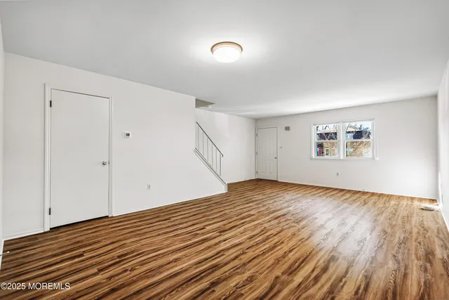 $2,300 | 144 New Cedar Lane, Hamilton, NJ 08610