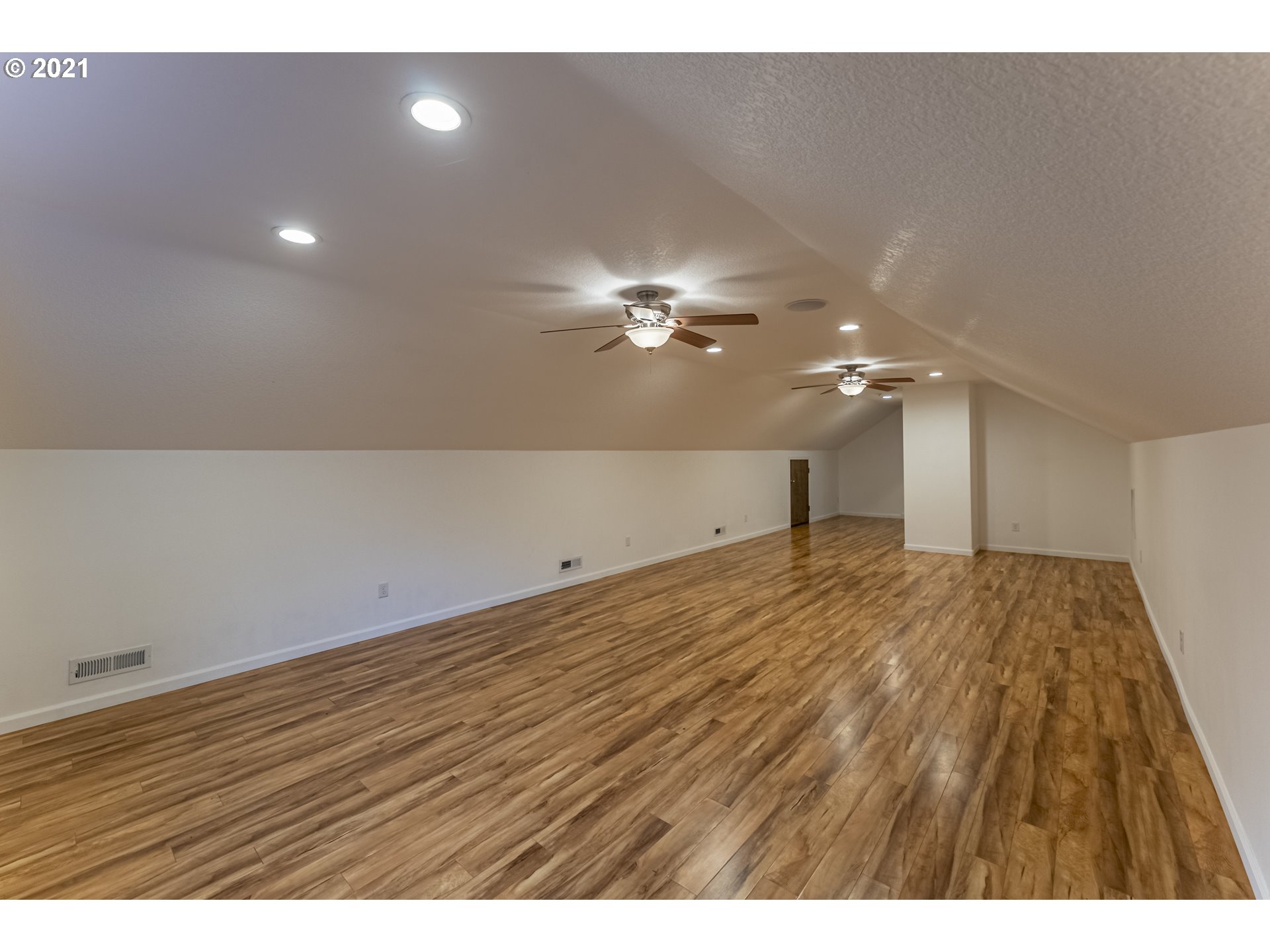 21601 Northeast 22nd Avenue Ridgefield, WA 98642 - Photo 22 of 32 Gallery Image 22