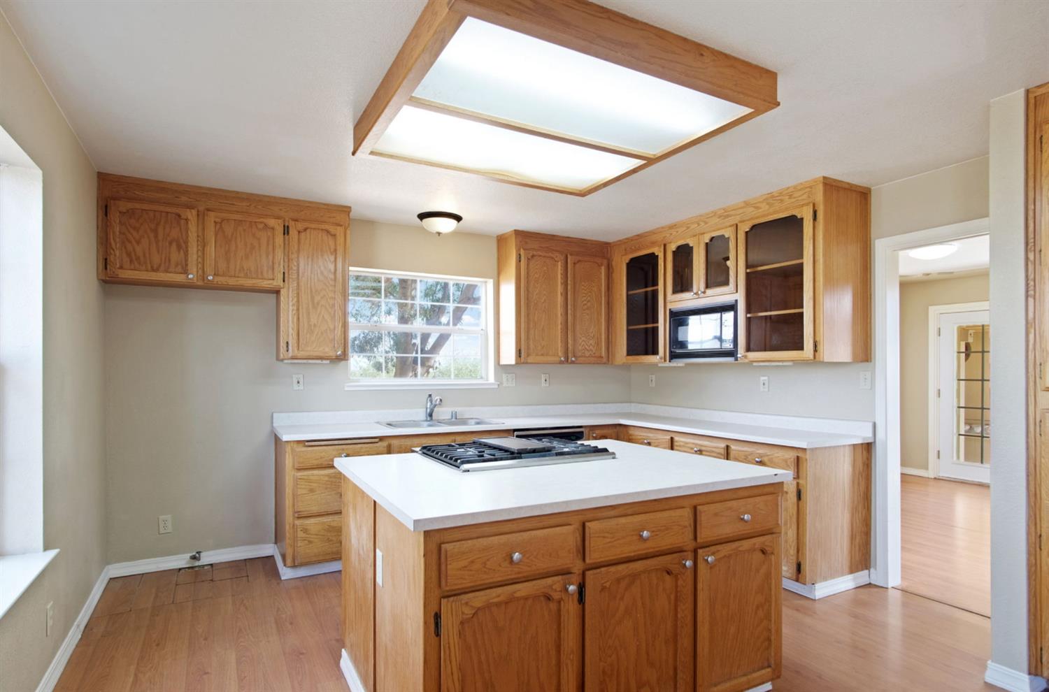 18624 Lake Road Hickman, CA 95323 - Photo 15 of 34 a utility room with sink dryer and washer