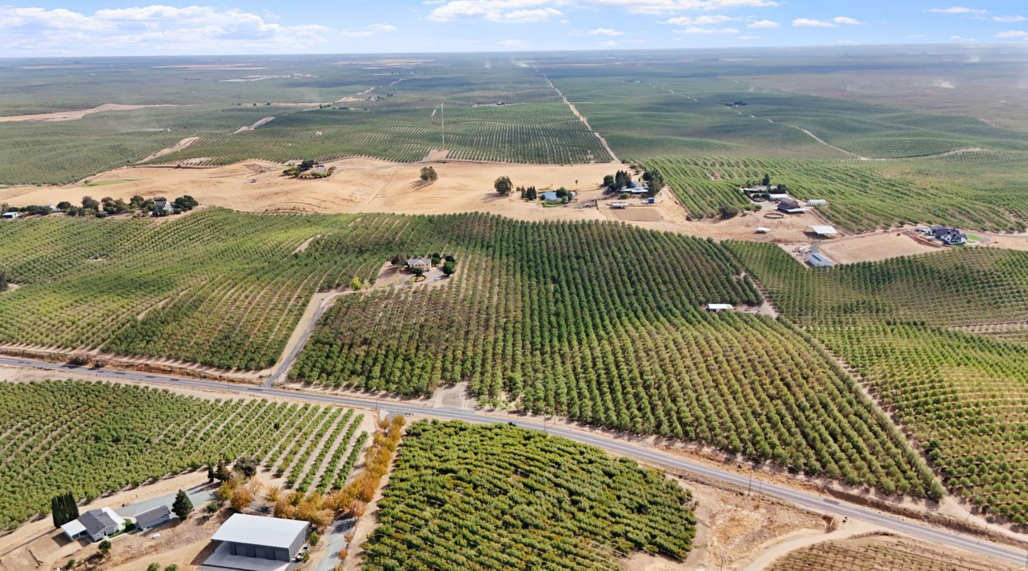 18624 Lake Road Hickman, CA 95323 - Photo 32 of 34 a view of a lake from a balcony