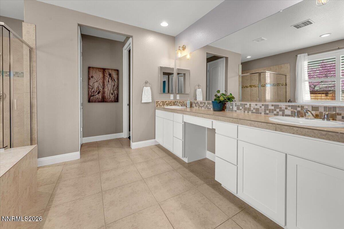 1697 Crescent Pointe Court Reno, NV 89523 - Photo 28 of 94 28-028