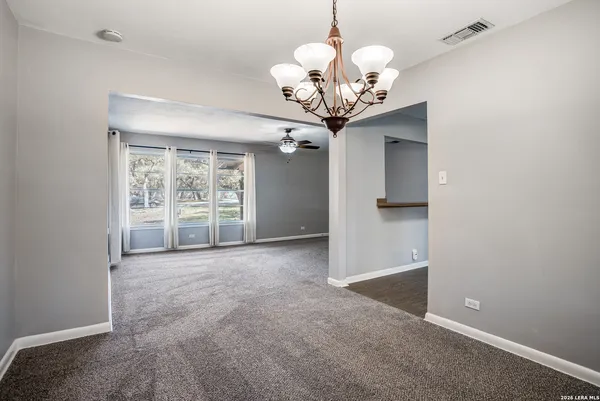 en view of an empty room with a window