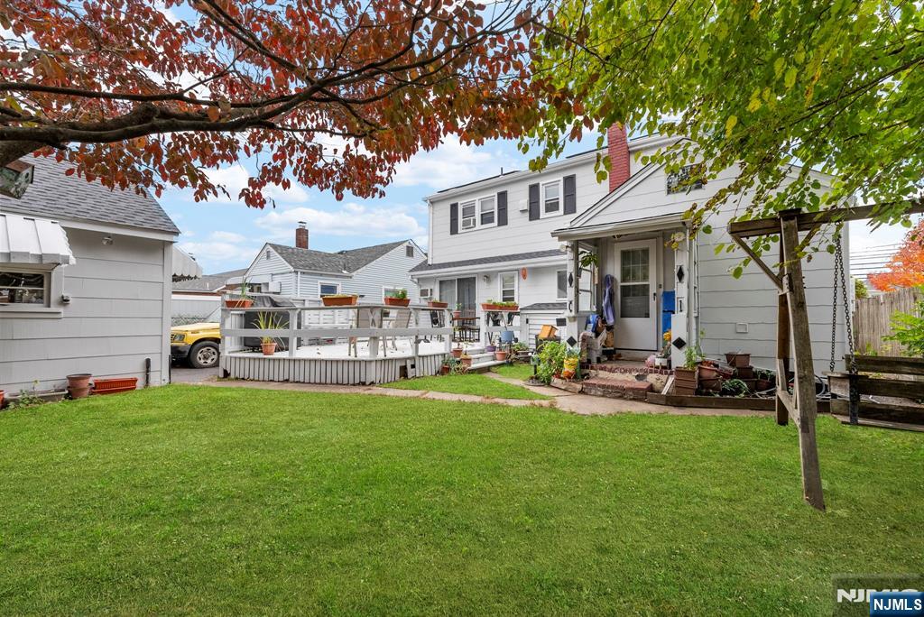 119 Garibaldi Avenue Lodi, NJ 07644 - Photo 16 of 18