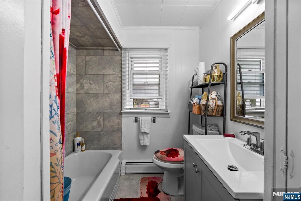 119 Garibaldi Avenue Lodi, NJ 07644 - Photo 7 of 18