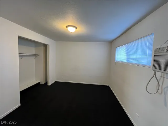 $895 | 1704 Fairfield Avenue, Unit 10, Las Vegas, NV 89102