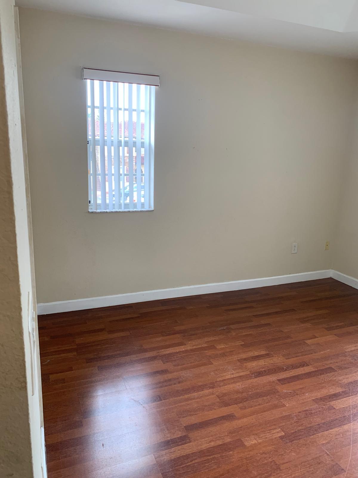 1570 Northeast 33rd Road, Unit 201 Homestead, FL 33033 - Photo 22 of 32 2
