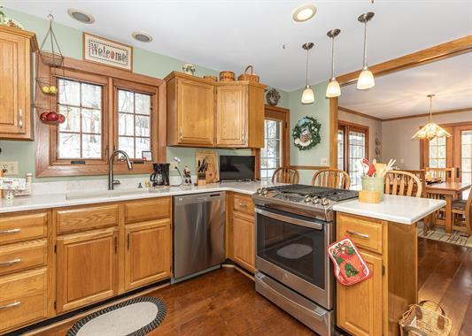 3 Heather Lane Clinton, IA 52732 - Photo 12 of 33