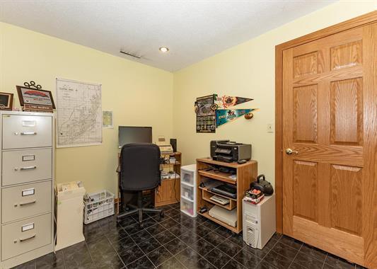 3 Heather Lane Clinton, IA 52732 - Photo 26 of 33