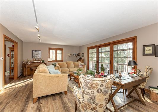 3 Heather Lane Clinton, IA 52732 - Photo 9 of 33