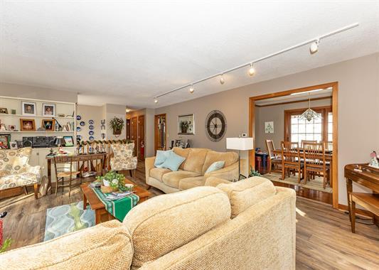 3 Heather Lane Clinton, IA 52732 - Photo 10 of 33