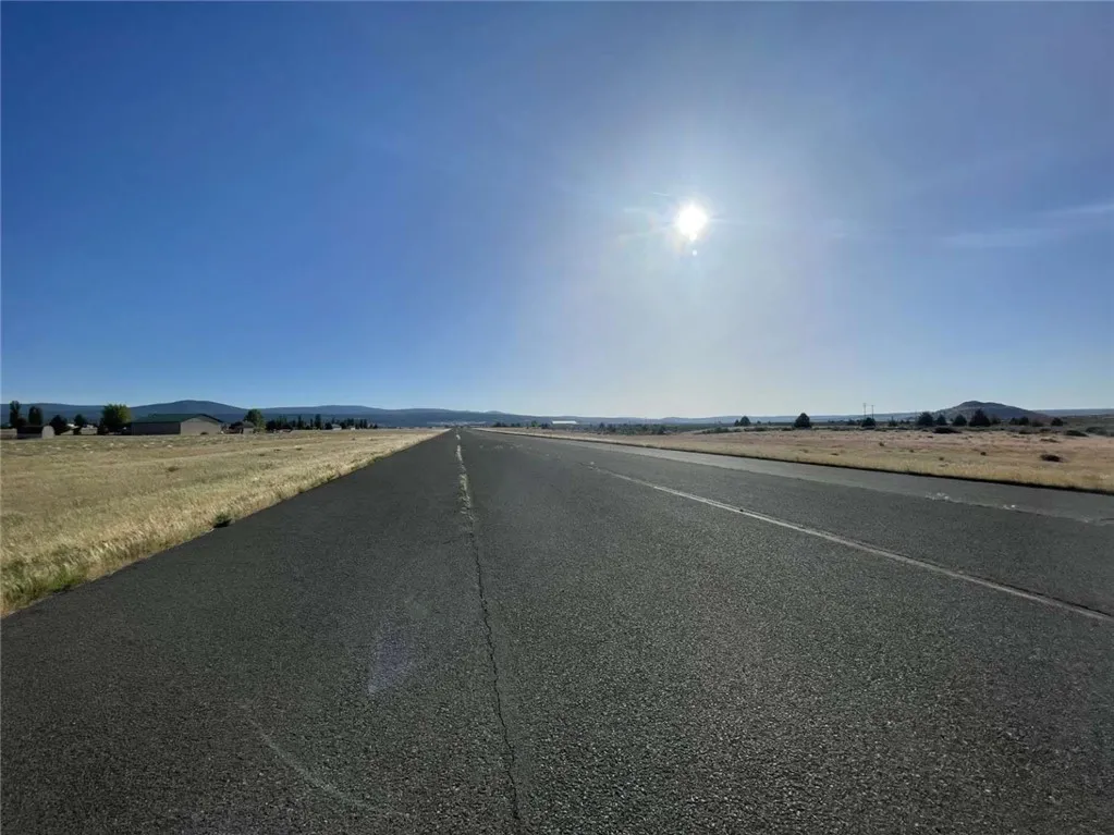 0 Shasta View Drive Alturas, CA 96101 - Photo 25 of 26 a view of an ocean and a building