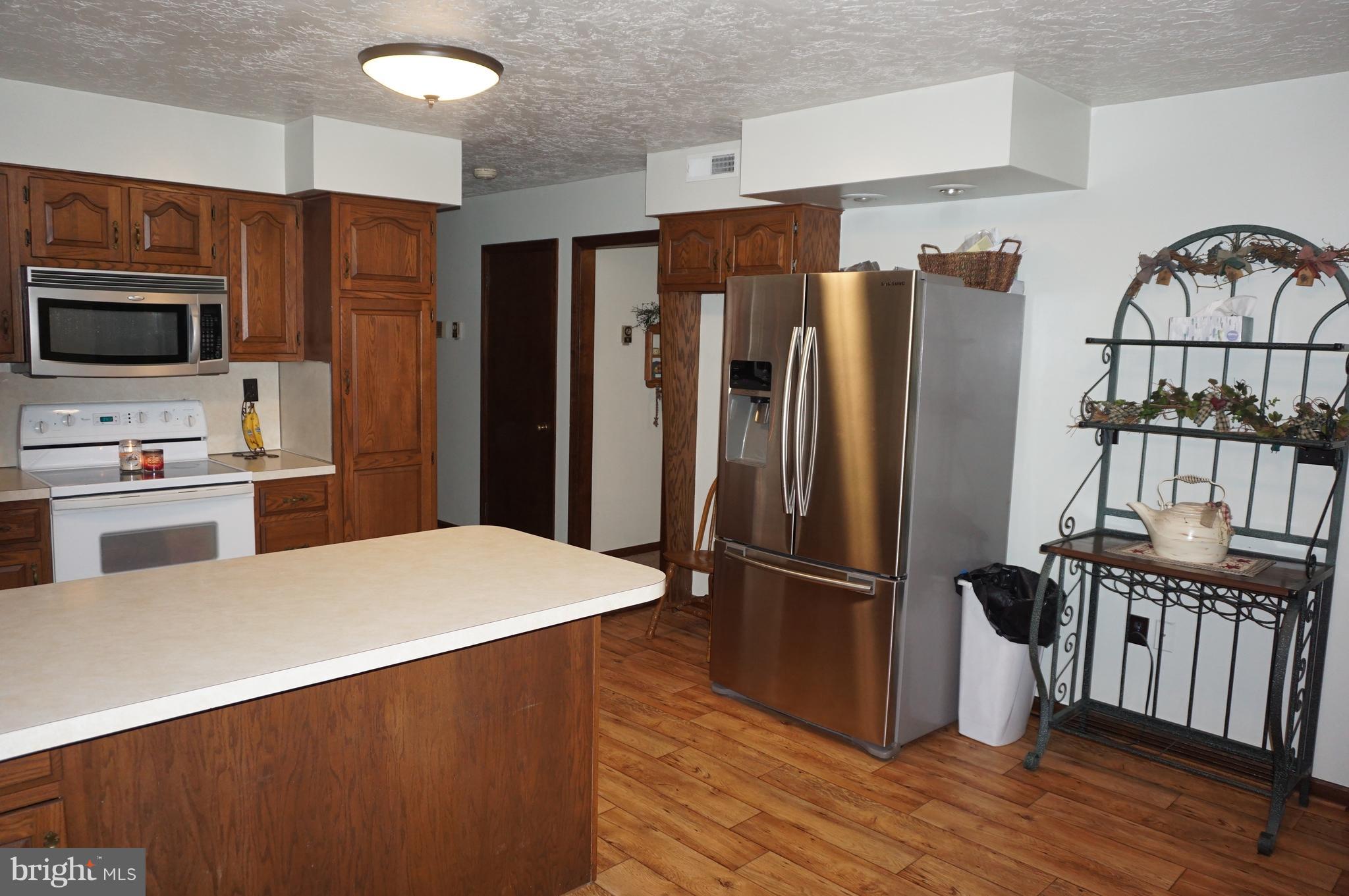 5800 Crone Road Dover, PA 17315 - Photo 11 of 31 Gallery Image 11