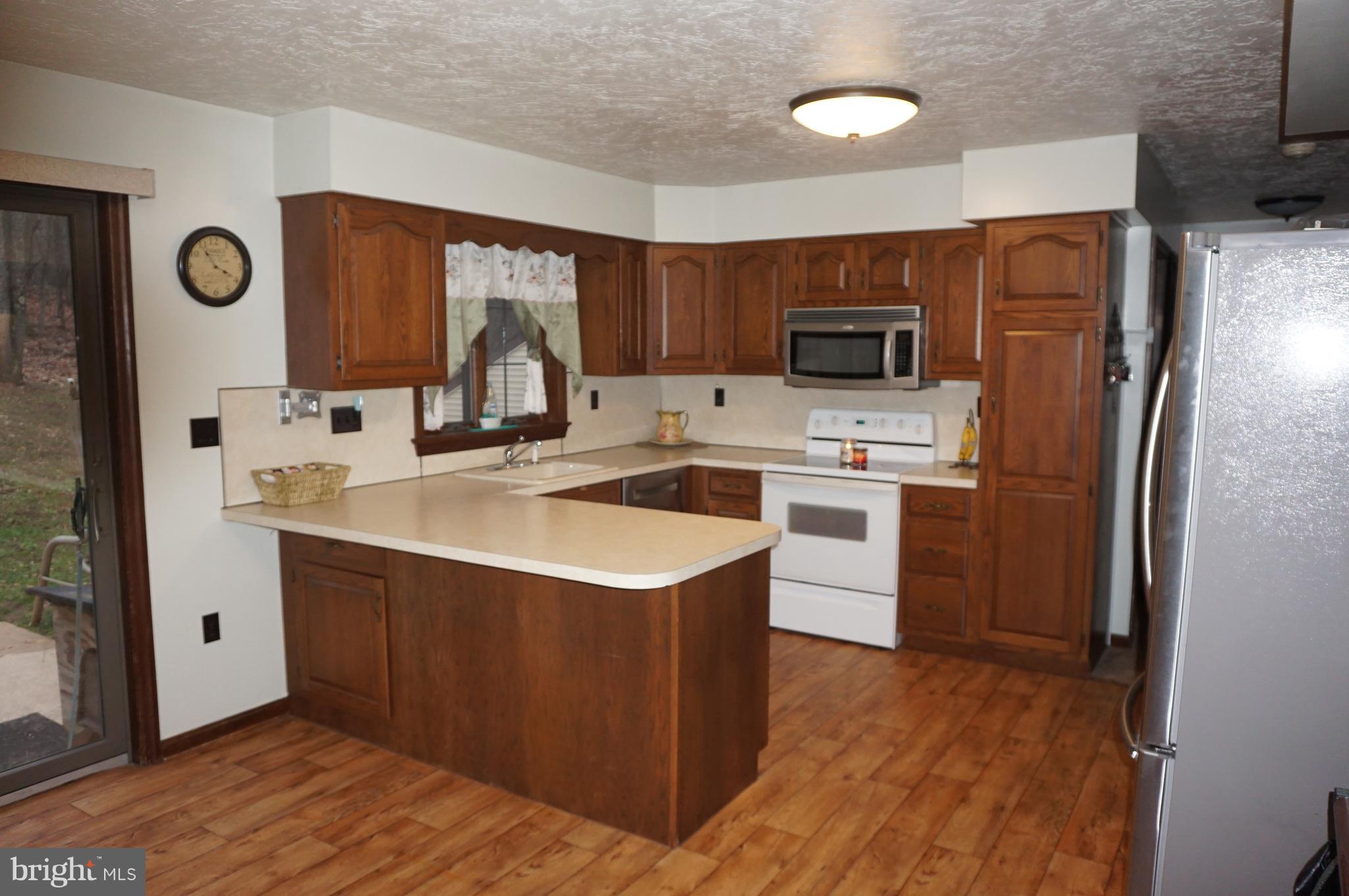 5800 Crone Road Dover, PA 17315 - Photo 8 of 31 Gallery Image 8