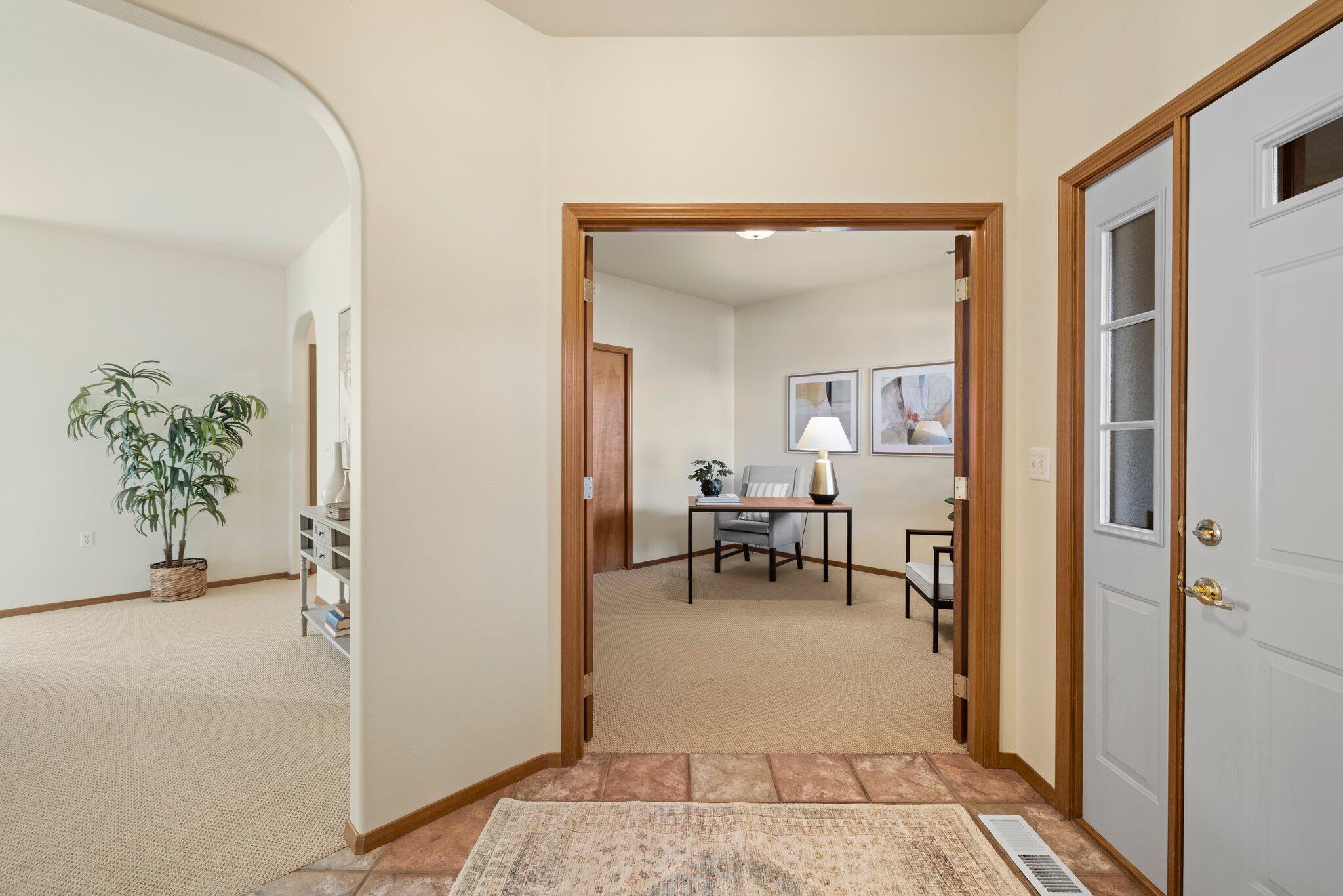 730 River Rock Road Ashland, OR 97520 - Photo 18 of 42 18-web-or-mls-WCI_9791