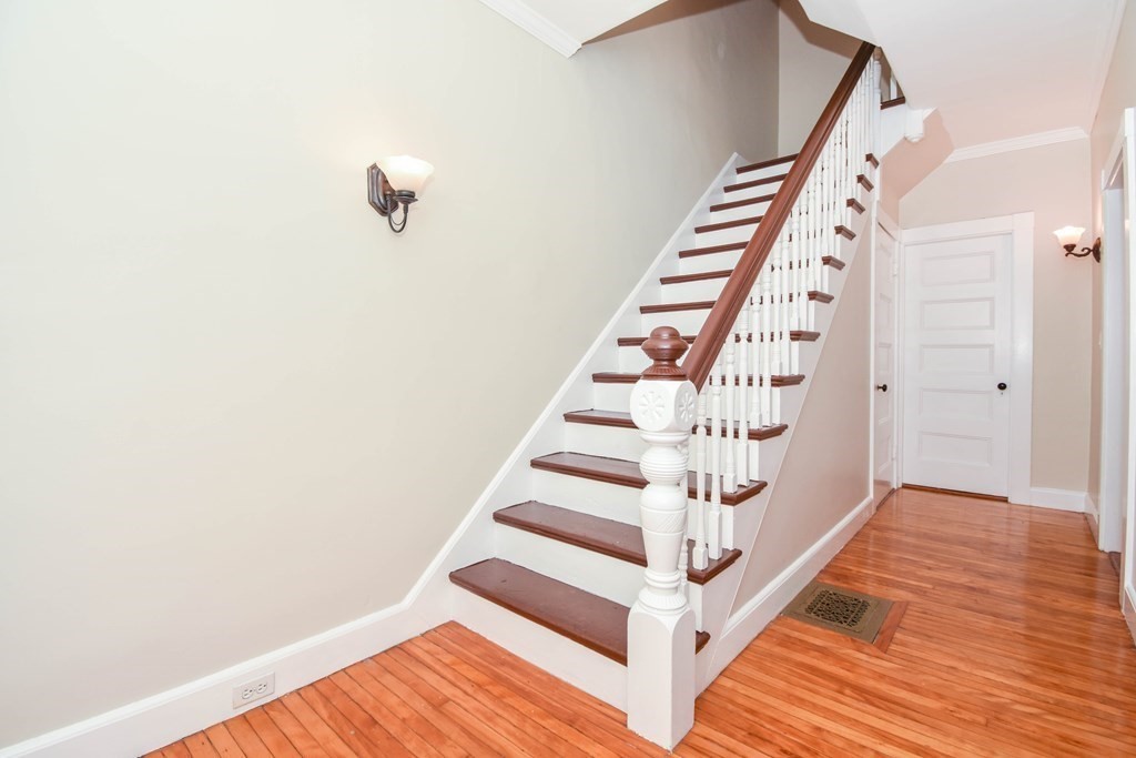 175 Maple Street, Unit 2 Danvers, MA 01923 - Photo 5 of 45