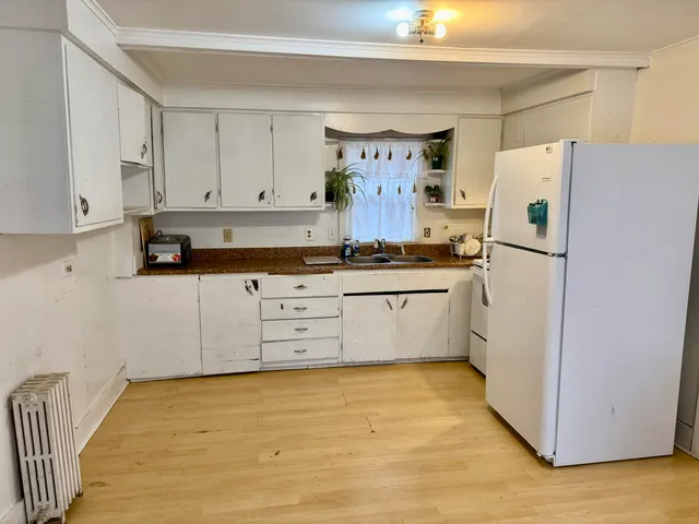 $180,000 | 387 Broadway, Bangor, ME 04401