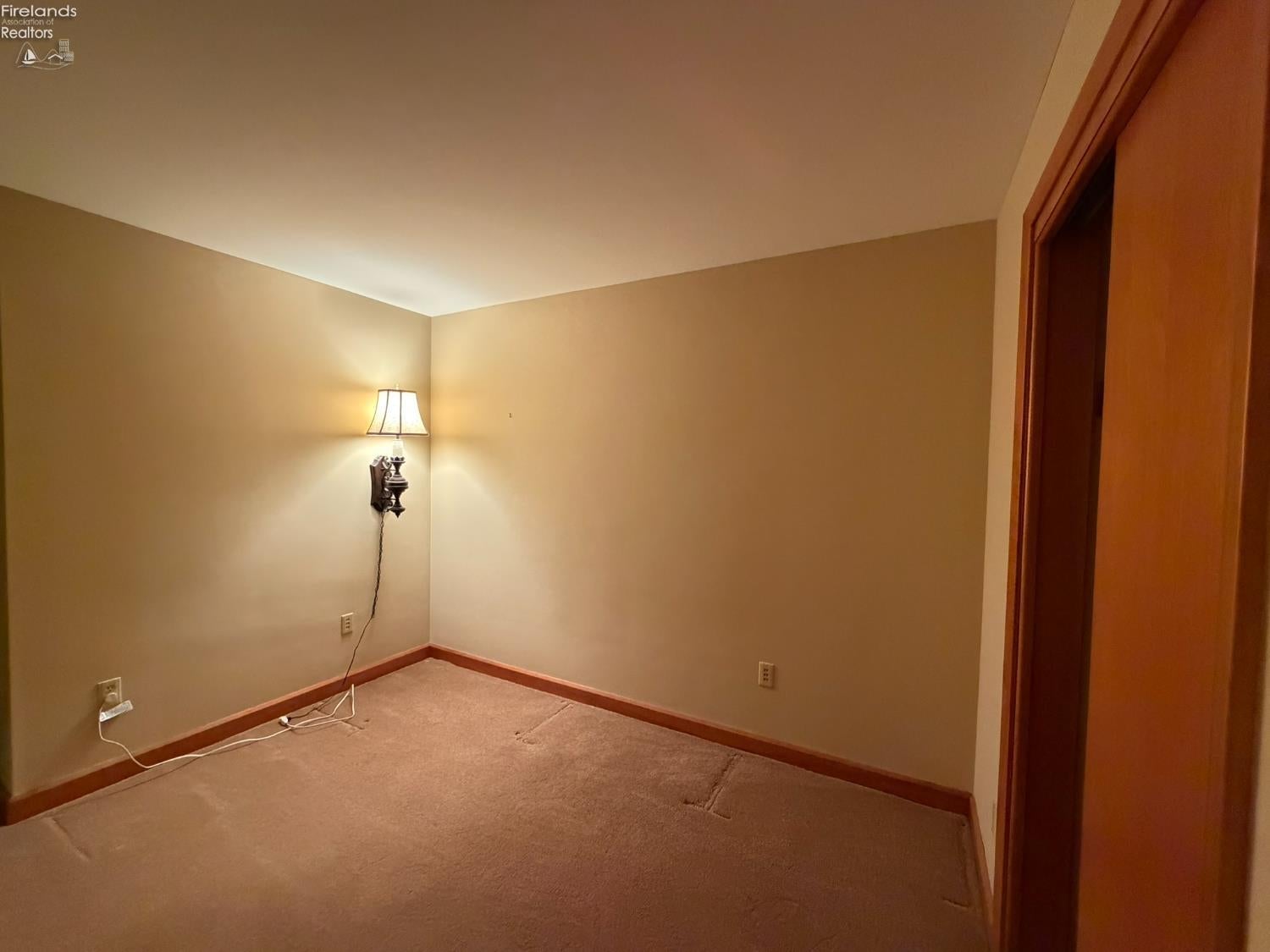 2017 Hull Road Sandusky, OH 44870 - Photo 17 of 46 Gallery Image 17