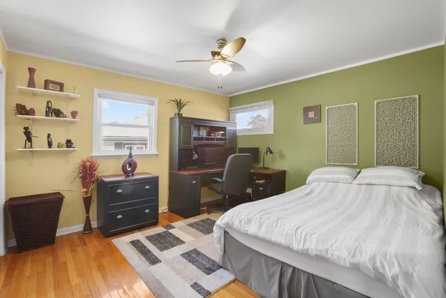 $469,900 | 8612 Jefferson Avenue, Munster, IN 46321