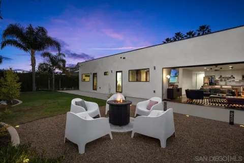 $2,995,000 | 427 Hilmen Place, Solana Beach, CA 92075