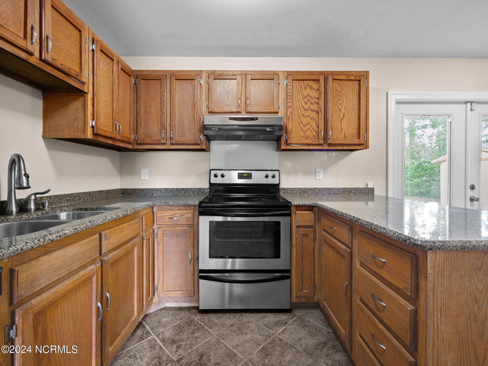 1005 Brynn Marr Road Jacksonville, NC 28546 - Photo 21 of 50 21-web-or-mls-P5018143