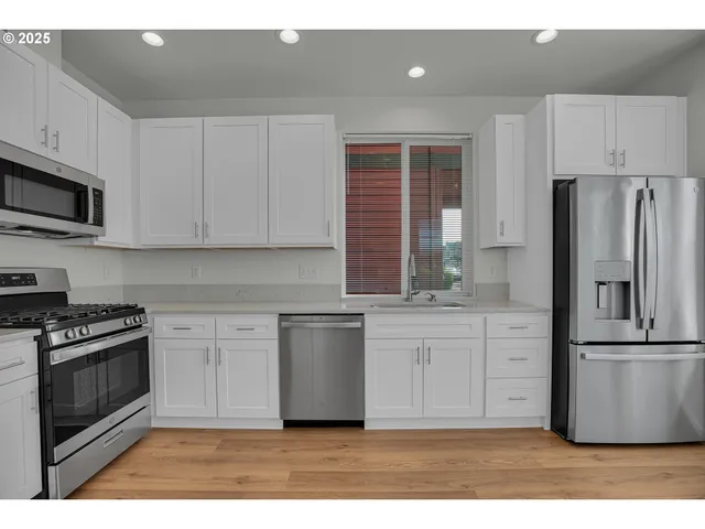 $489,900 | 20669 Southwest Skiver Street, Beaverton, OR 97078