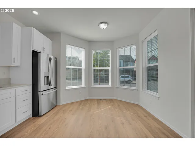 $489,900 | 20669 Southwest Skiver Street, Beaverton, OR 97078