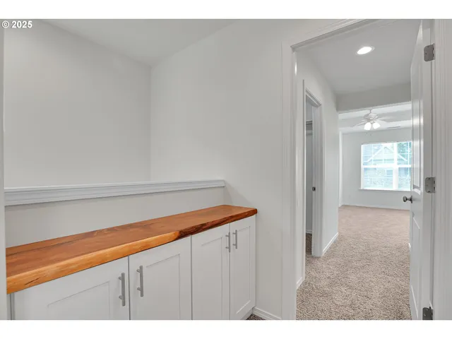 $489,900 | 20669 Southwest Skiver Street, Beaverton, OR 97078